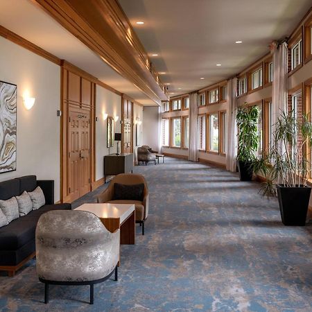 Delta Hotels by Marriott Huntington Mall Barboursville Exteriör bild
