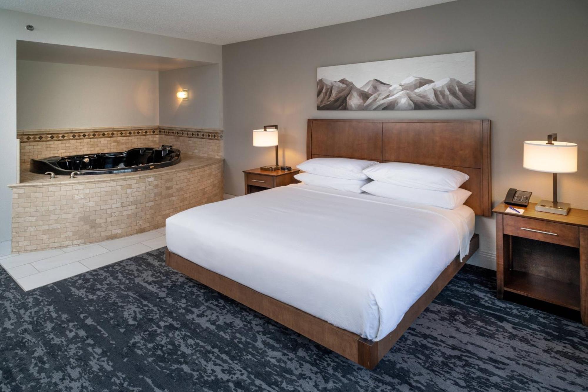 Delta Hotels by Marriott Huntington Mall Barboursville Exteriör bild