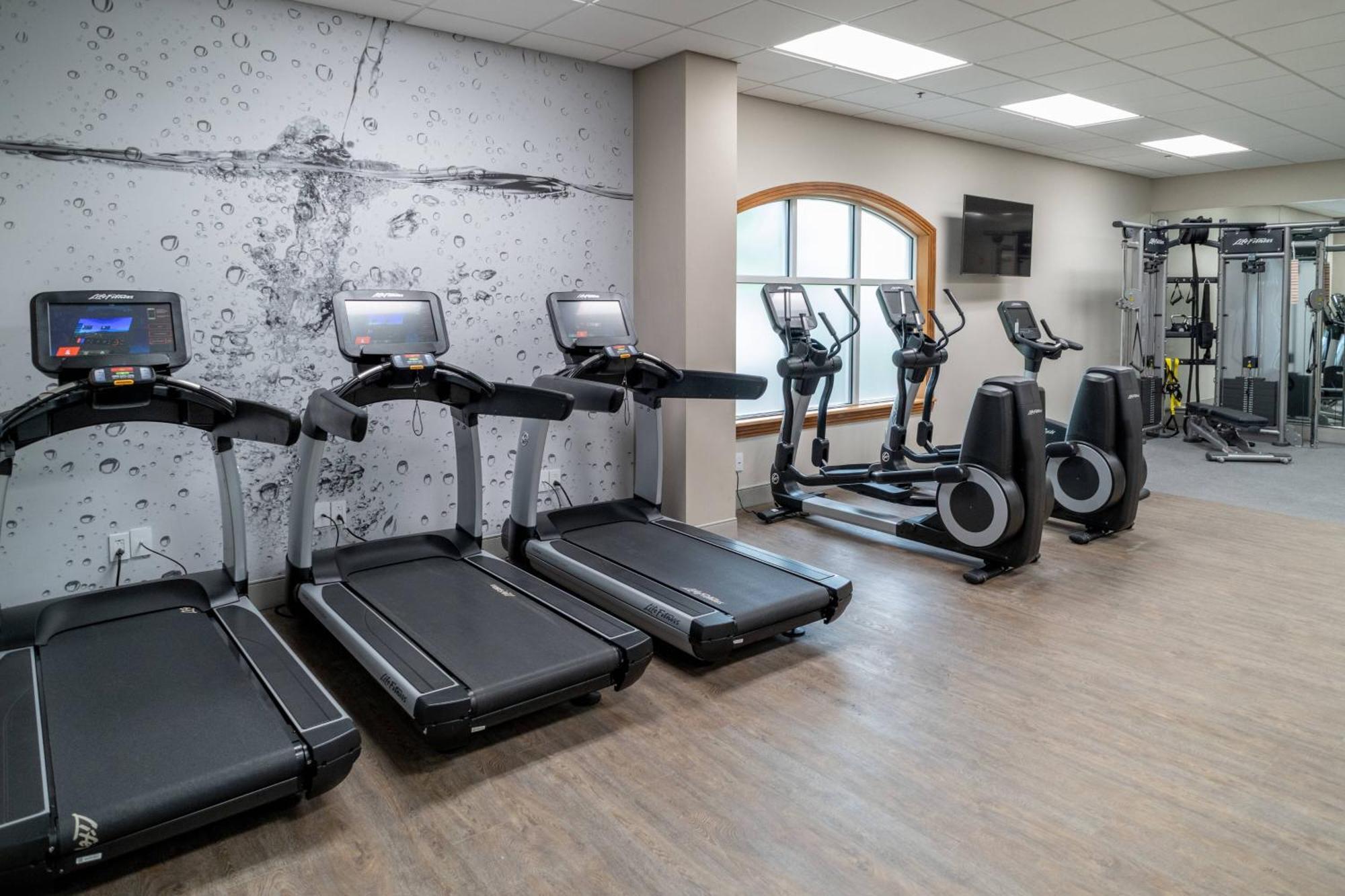 Delta Hotels by Marriott Huntington Mall Barboursville Exteriör bild