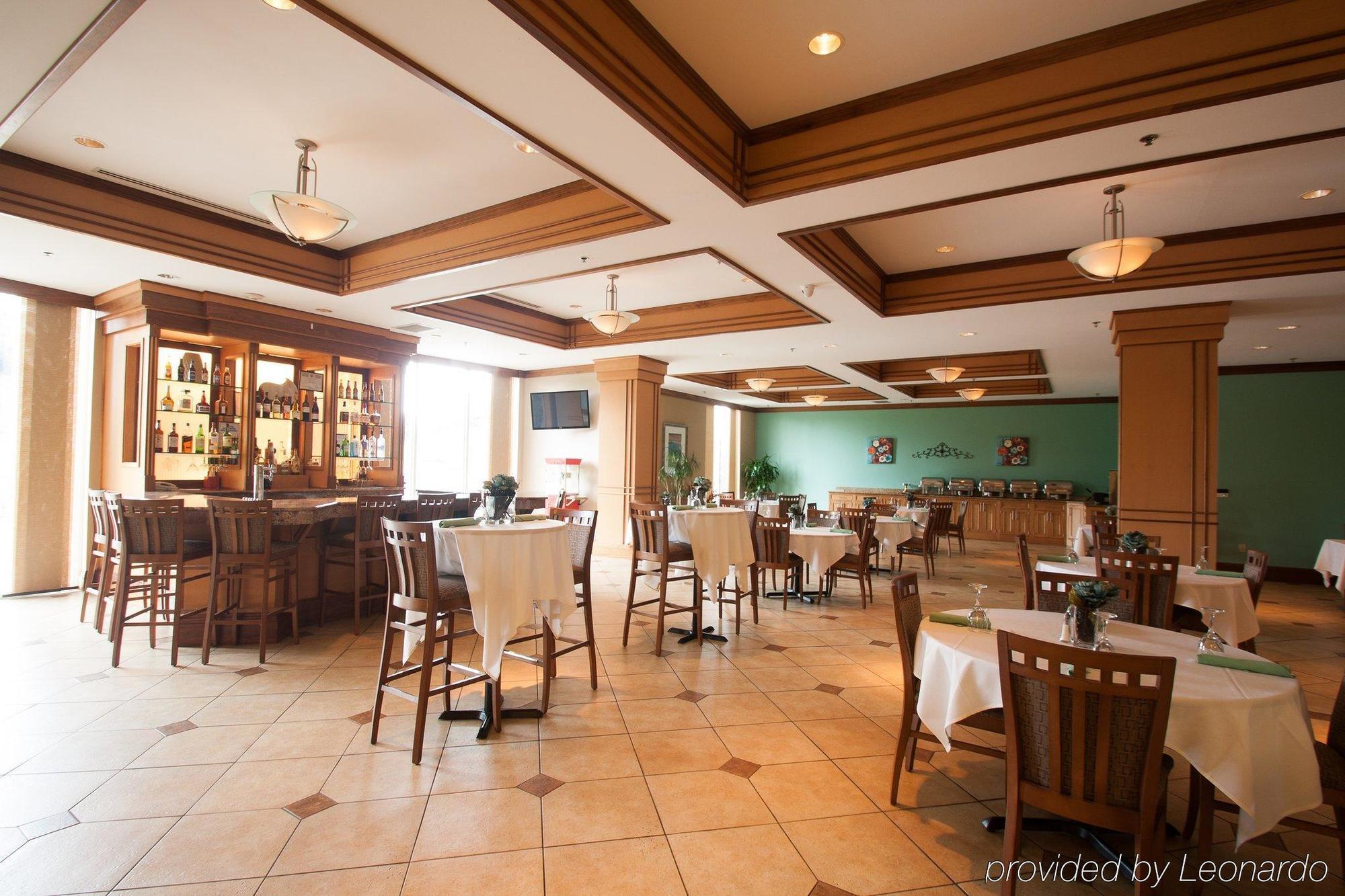Delta Hotels by Marriott Huntington Mall Barboursville Exteriör bild