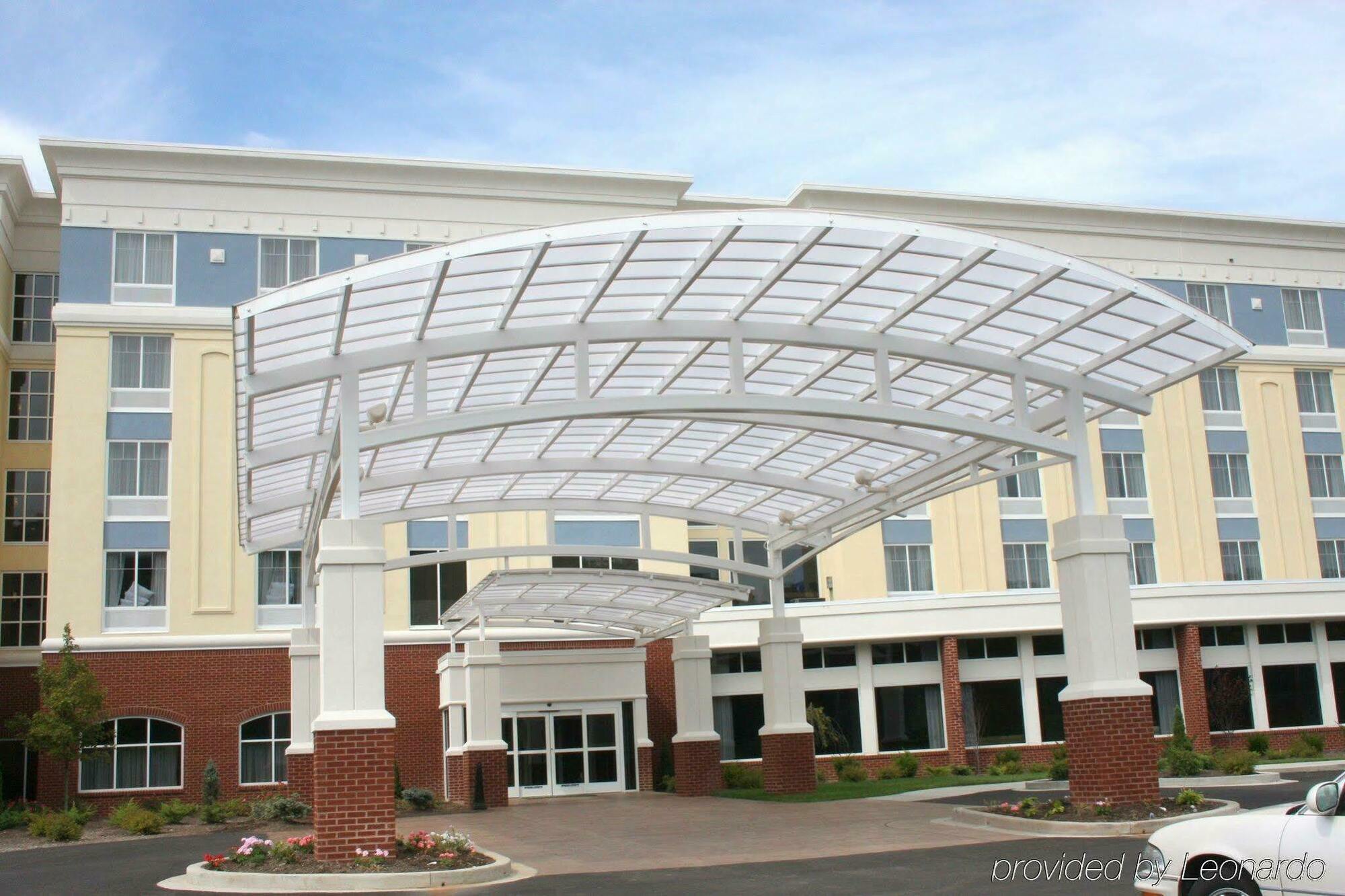 Delta Hotels by Marriott Huntington Mall Barboursville Exteriör bild