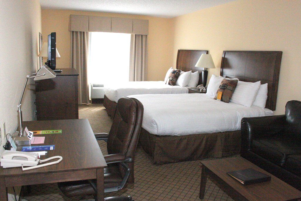 Delta Hotels by Marriott Huntington Mall Barboursville Exteriör bild